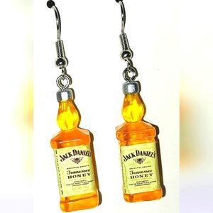 Super cute retro boozy resin earrings